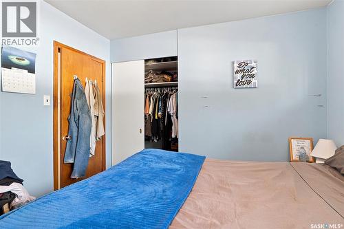 229 U Avenue N, Saskatoon, SK - Indoor Photo Showing Bedroom