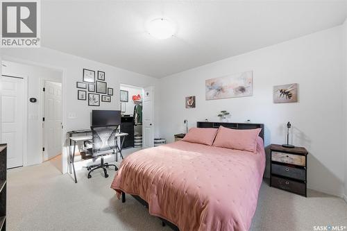 204D 141 105Th Street W, Saskatoon, SK - Indoor Photo Showing Bedroom