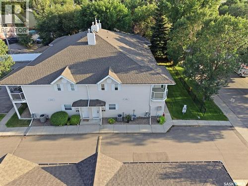 204D 141 105Th Street W, Saskatoon, SK - Outdoor