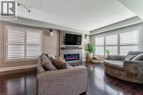 76 Ruhl Drive S, Milton, ON - Indoor Photo Showing Living Room With Fireplace