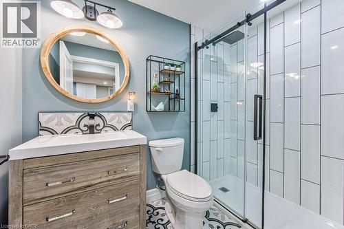 76 Ruhl Drive S, Milton, ON - Indoor Photo Showing Bathroom