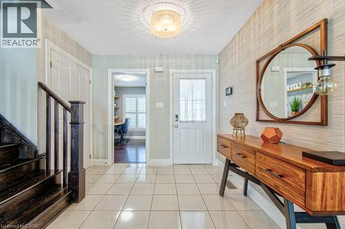 76 Ruhl Drive S, Milton, ON - Indoor Photo Showing Other Room