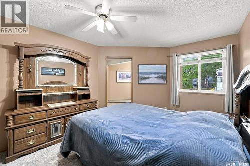 203 525 5Th Avenue N, Saskatoon, SK - Indoor Photo Showing Bedroom