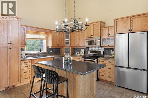703 Beechmont Lane, Saskatoon, SK - Indoor Photo Showing Kitchen With Double Sink