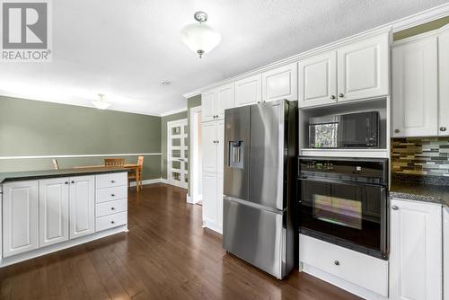 12 Riverview Place, Torbay, NL - Indoor Photo Showing Kitchen