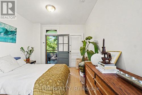 475 Maclaren Street, Ottawa, ON - Indoor Photo Showing Bedroom