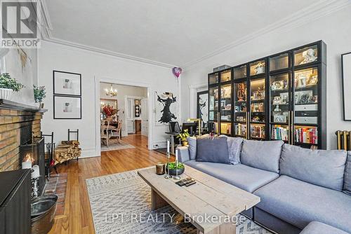 475 Maclaren Street, Ottawa, ON - Indoor Photo Showing Living Room