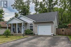 11 ROCHELLE CRESCENT  Fort Erie (Ridgeway), ON L0S 1N0
