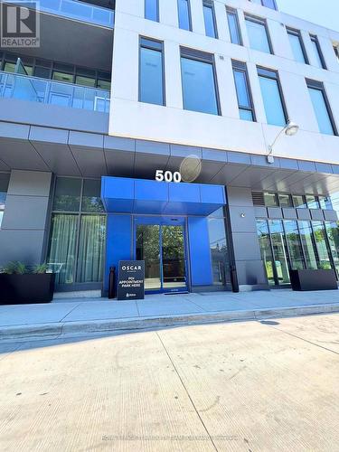 721 - 500 DUPONT STREET , Toronto, Ontario M6G 0B8 2