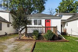 8 DAVID STREET St. Catharines (Western Hill), ON L2S 1C2