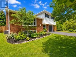4 RICHMOND GROVE  Belleville (Belleville Ward), ON K8N 1Z1