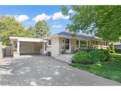22 DANFORTH Leamington, ON N8H 2P7