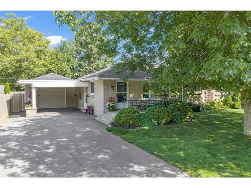 22 Danforth, Leamington, ON - Outdoor