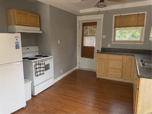 96 Hodgewater Line, Cbn, NL - Indoor Photo Showing Kitchen With Double Sink