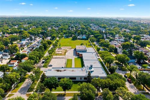 509 Rosseau Ave, Winnipeg, MB - Outdoor With View