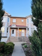 9435 Rue Riverin  Brossard, QC J4X 2V6