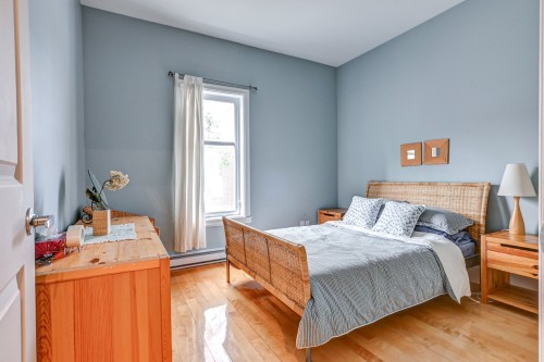 Bedroom - 683 Rue St-Timothée, Montréal (Ville-Marie), QC - Indoor Photo Showing Bedroom