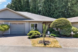 #5-161 Shelly Rd  Parksville, BC V9P 2H8