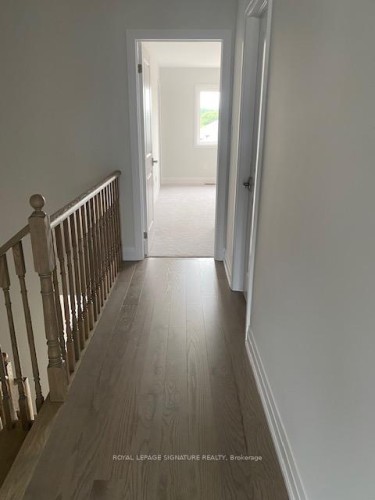 24 Periwinkle Road, Springwater, ON 