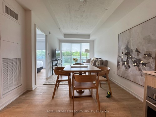 309-100 Carrick Trail, Gravenhurst, ON - Indoor