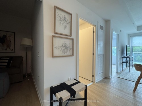 309-100 Carrick Trail, Gravenhurst, ON - Indoor