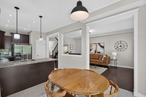 82 Maplevale Drive, Hamilton, ON - Indoor