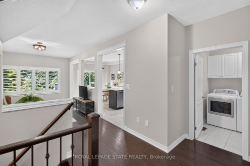 82 Maplevale Drive, Hamilton, ON - Indoor