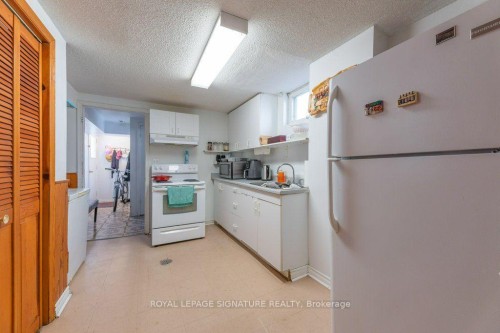 676 Abana Road, Mississauga, ON 