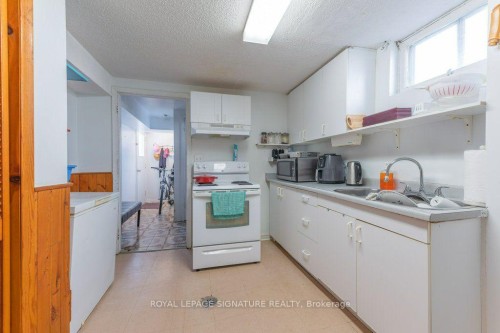 676 Abana Road, Mississauga, ON 