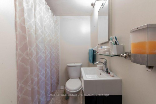 676 Abana Road, Mississauga, ON 