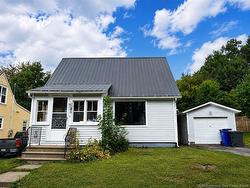146 St. James ST  Woodstock, NB E7M 2T7