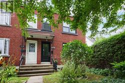 1248 SUMMERVILLE AVENUE  Ottawa, ON K1Z 8G5