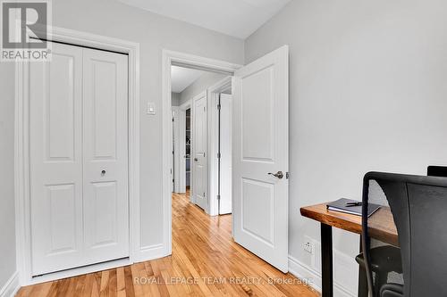 1248 Summerville Avenue, Ottawa, ON - Indoor