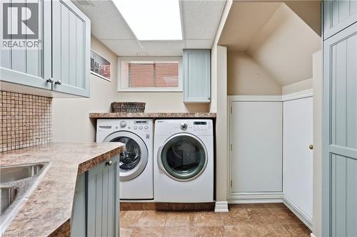 3 Mitchell Avenue, Hamilton, ON - Indoor Photo Showing Laundry Room