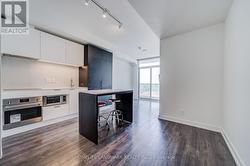 601 - 33 HELENDALE AVENUE Toronto, ON M4R 0A4