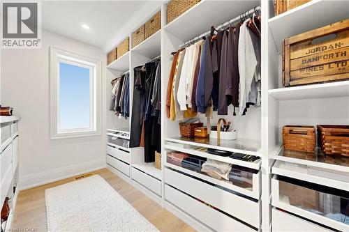386 Cosburn Crescent, Burlington, ON - Indoor With Storage