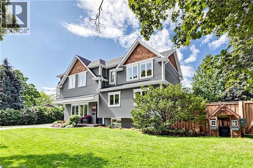386 Cosburn Crescent, Burlington, ON - Outdoor