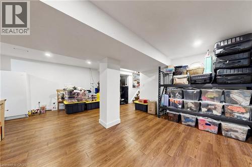 386 Cosburn Crescent, Burlington, ON - Indoor
