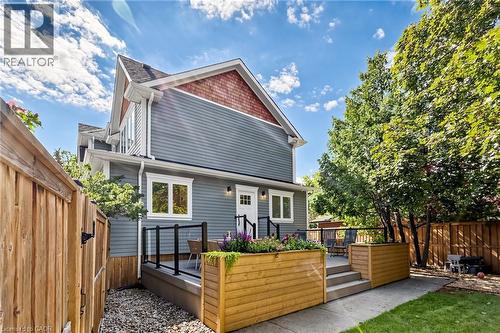386 Cosburn Crescent, Burlington, ON - Outdoor