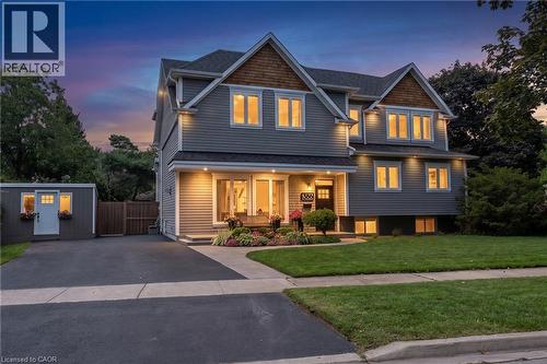 386 Cosburn Crescent, Burlington, ON - Outdoor With Facade