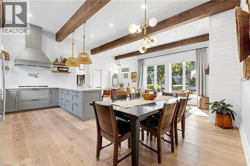 386 Cosburn Crescent, Burlington, ON - Indoor Photo Showing Other Room