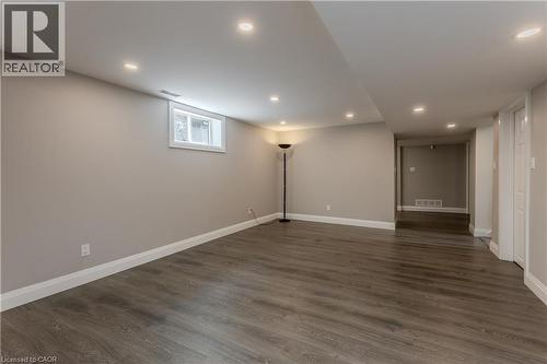 892 North Shore Boulevard W, Burlington, ON - Indoor