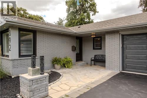 892 North Shore Boulevard W, Burlington, ON - Outdoor With Exterior