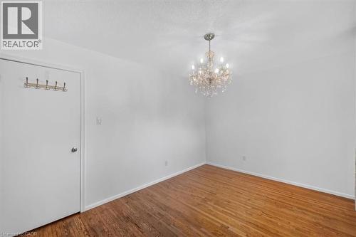 27 Gretna Court, Hamilton, ON - Indoor Photo Showing Other Room