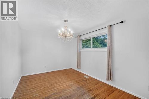 27 Gretna Court, Hamilton, ON - Indoor Photo Showing Other Room