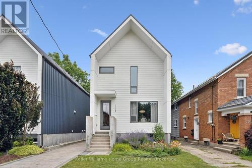 154 ONTARIO STREET  Guelph (St. Patrick's Ward), ON N1E 3B4