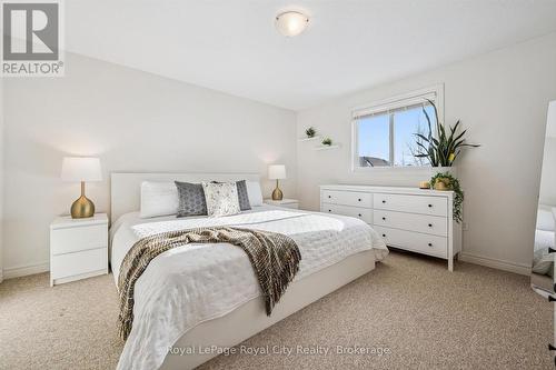 6 - 361 Arkell Road, Guelph (Pineridge/Westminster Woods), ON - Indoor Photo Showing Bedroom