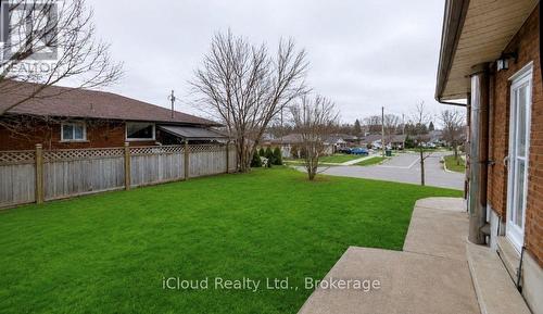 28 Hoffman Street, Kitchener, ON - Outdoor