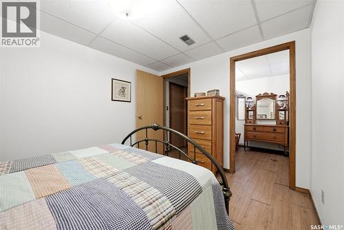 3309 Brookshire Lane, Regina, SK - Indoor Photo Showing Bedroom