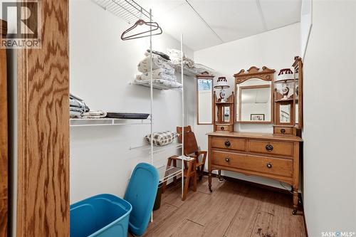 3309 Brookshire Lane, Regina, SK - Indoor